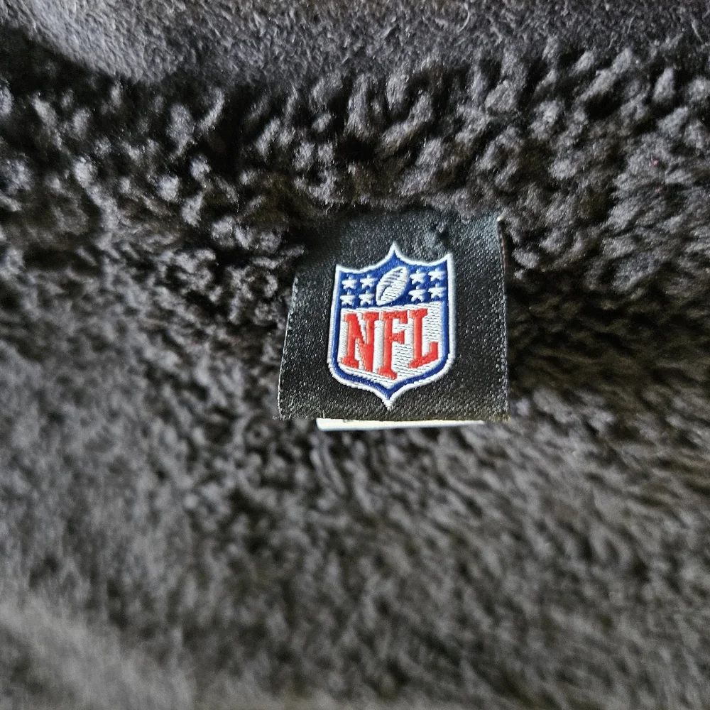 NFL Chicago Bears Black Fleece Scarf With Pockets‎
